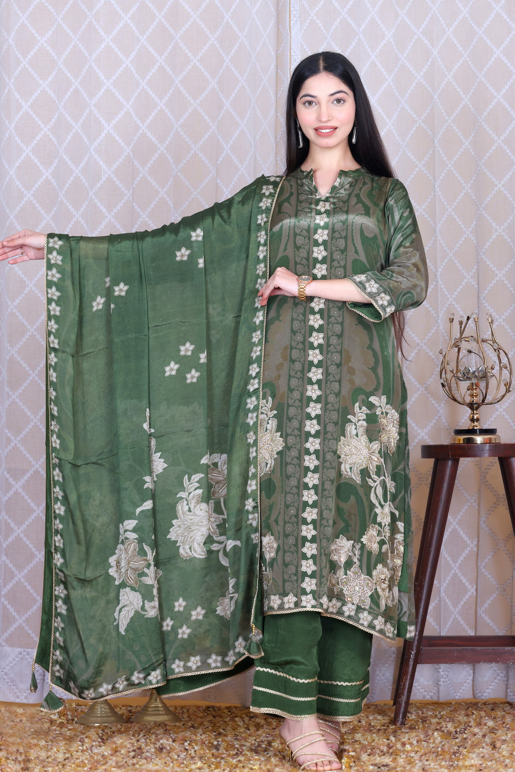 Zareen Emerald Jaal Unstitched Crepe Set - Label Tu Hai