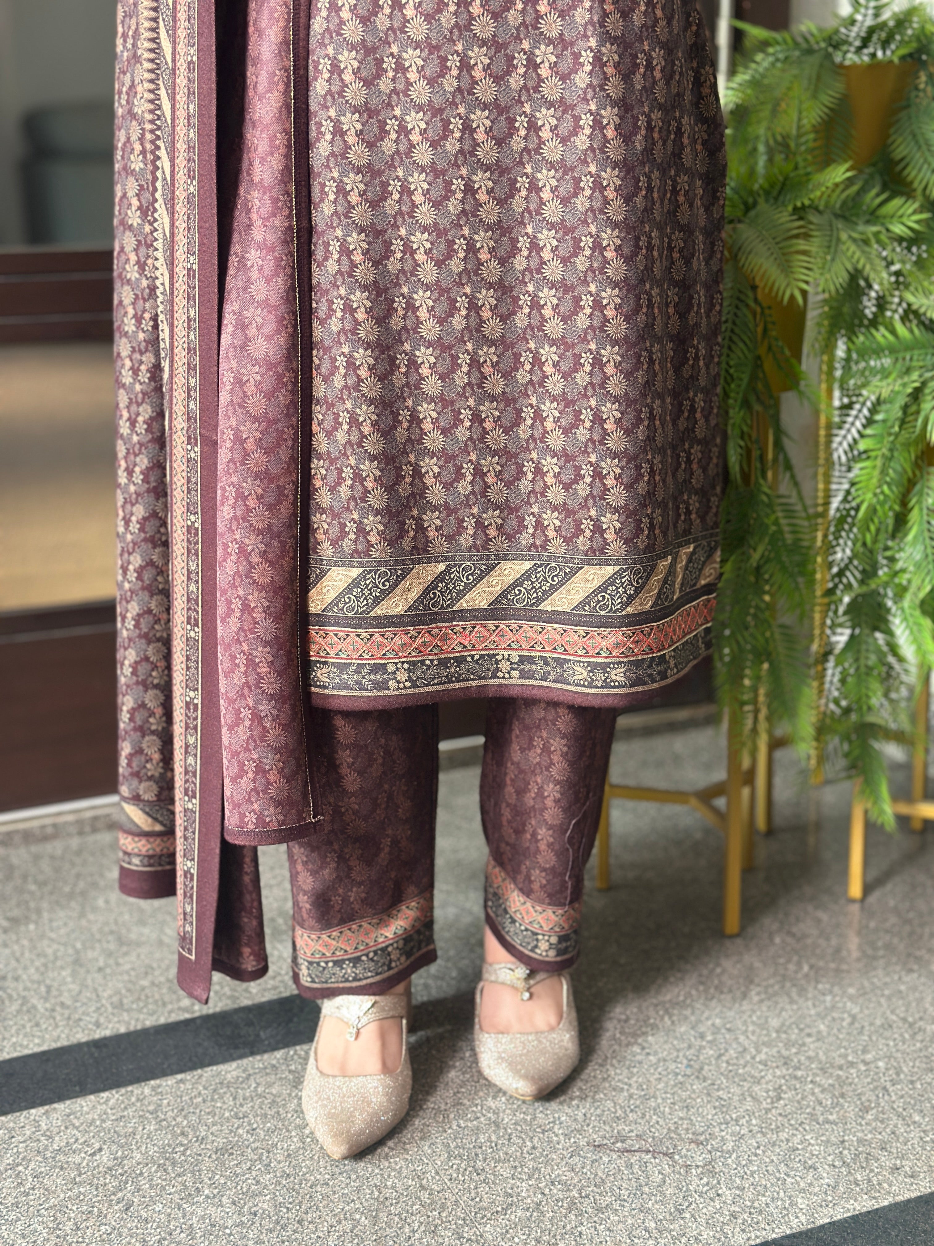 Classic Harmony - Label Tu Hai