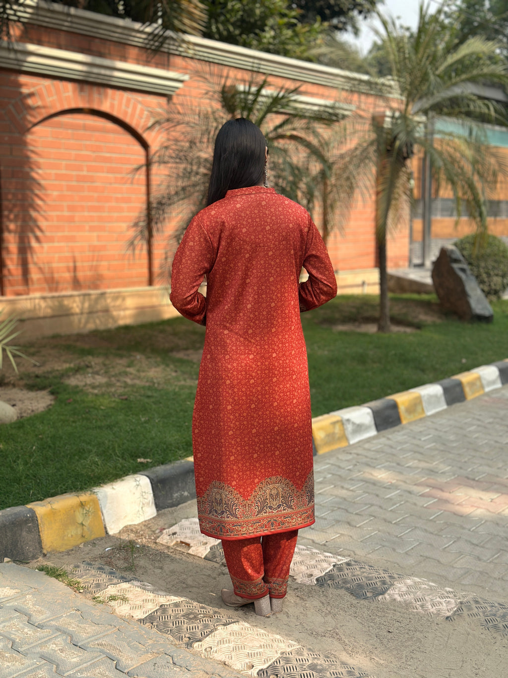 Buta Royale - Label Tu Hai