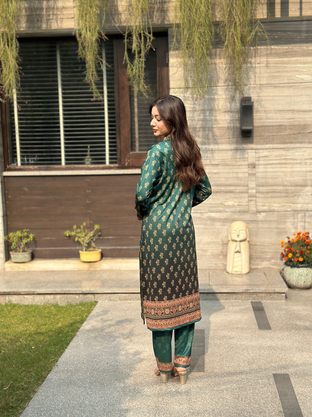 Vine Elegance - Label Tu Hai