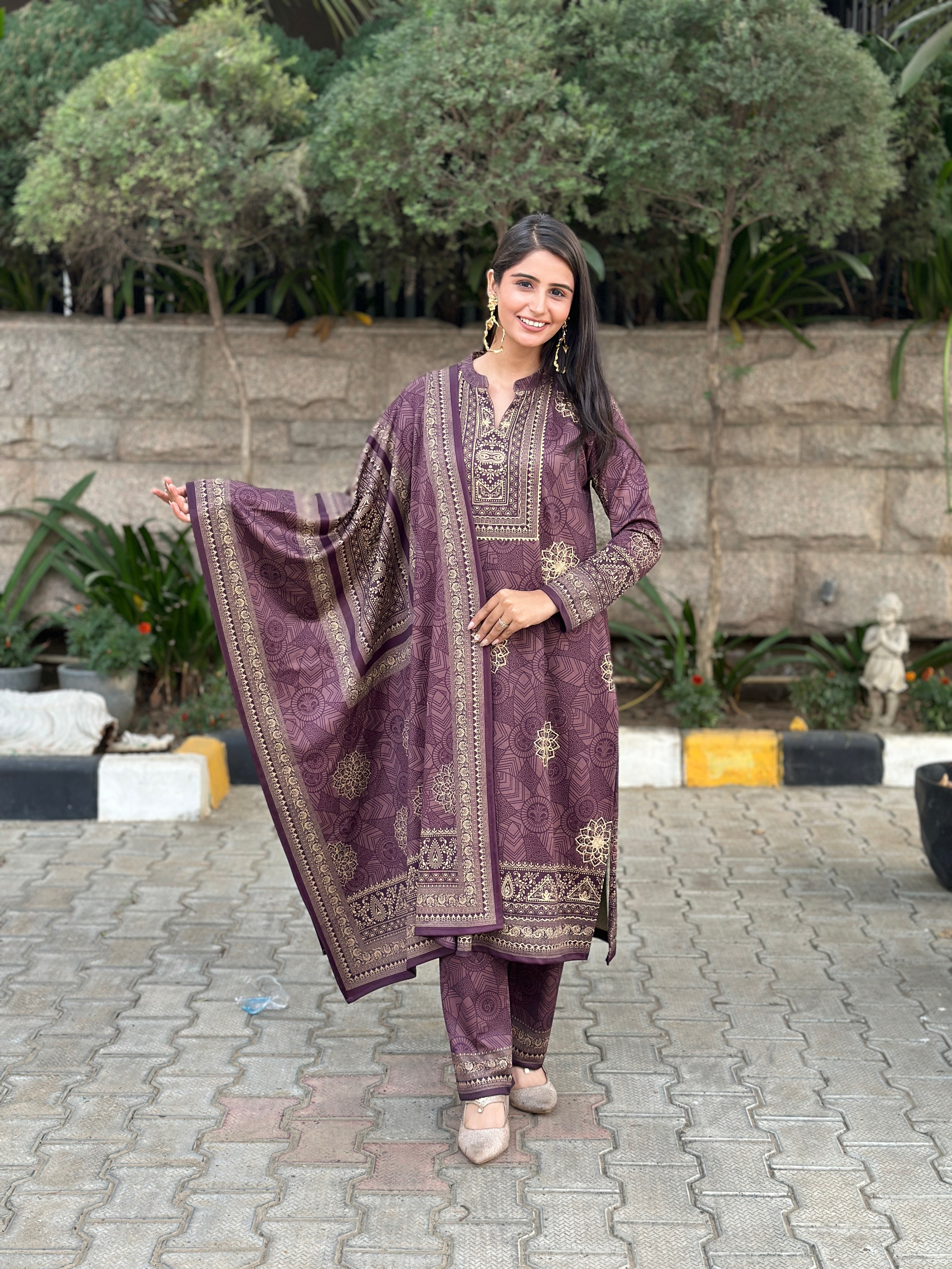 Floral Bliss - Label Tu Hai