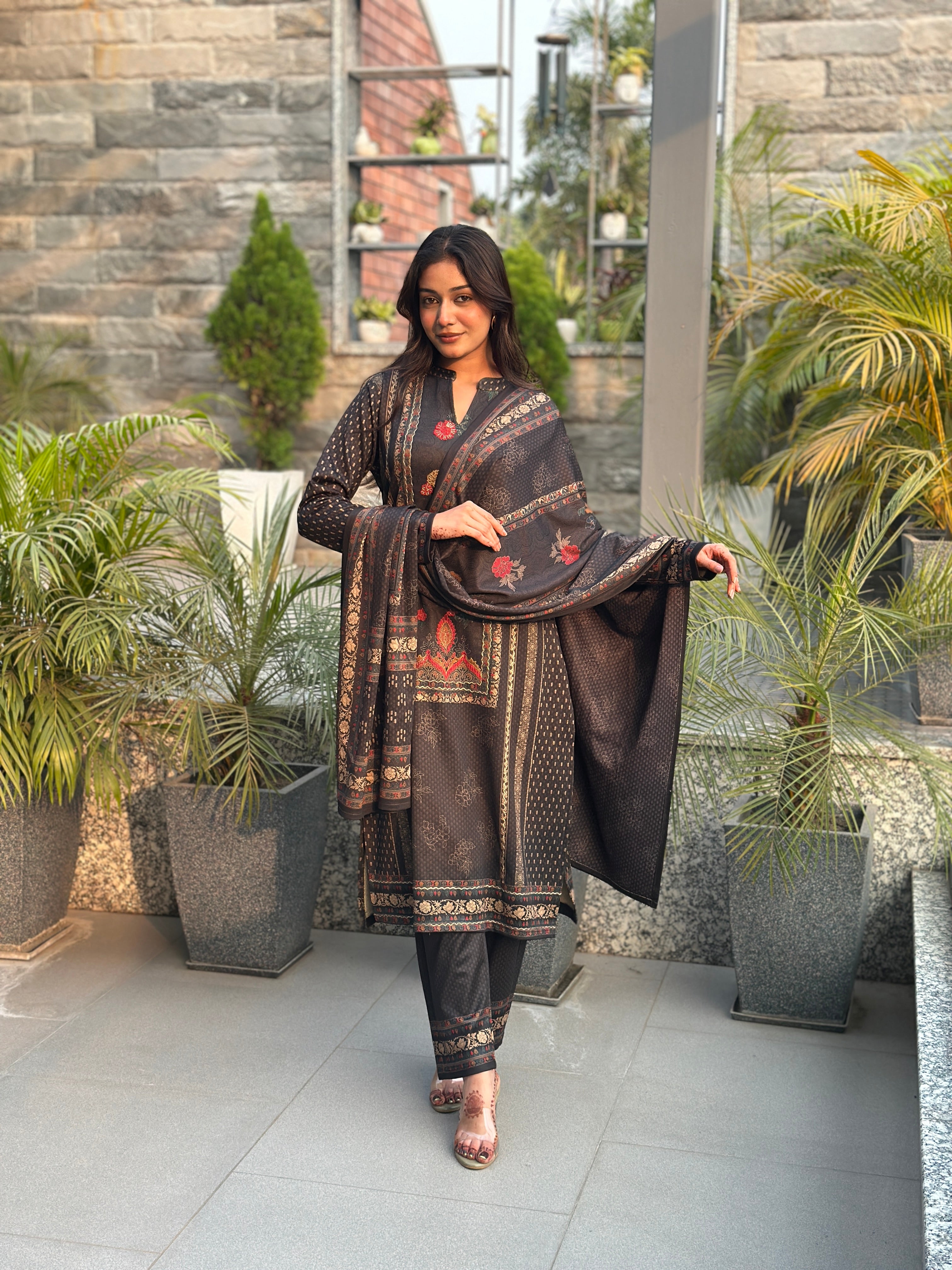 Garden Aura - Label Tu Hai