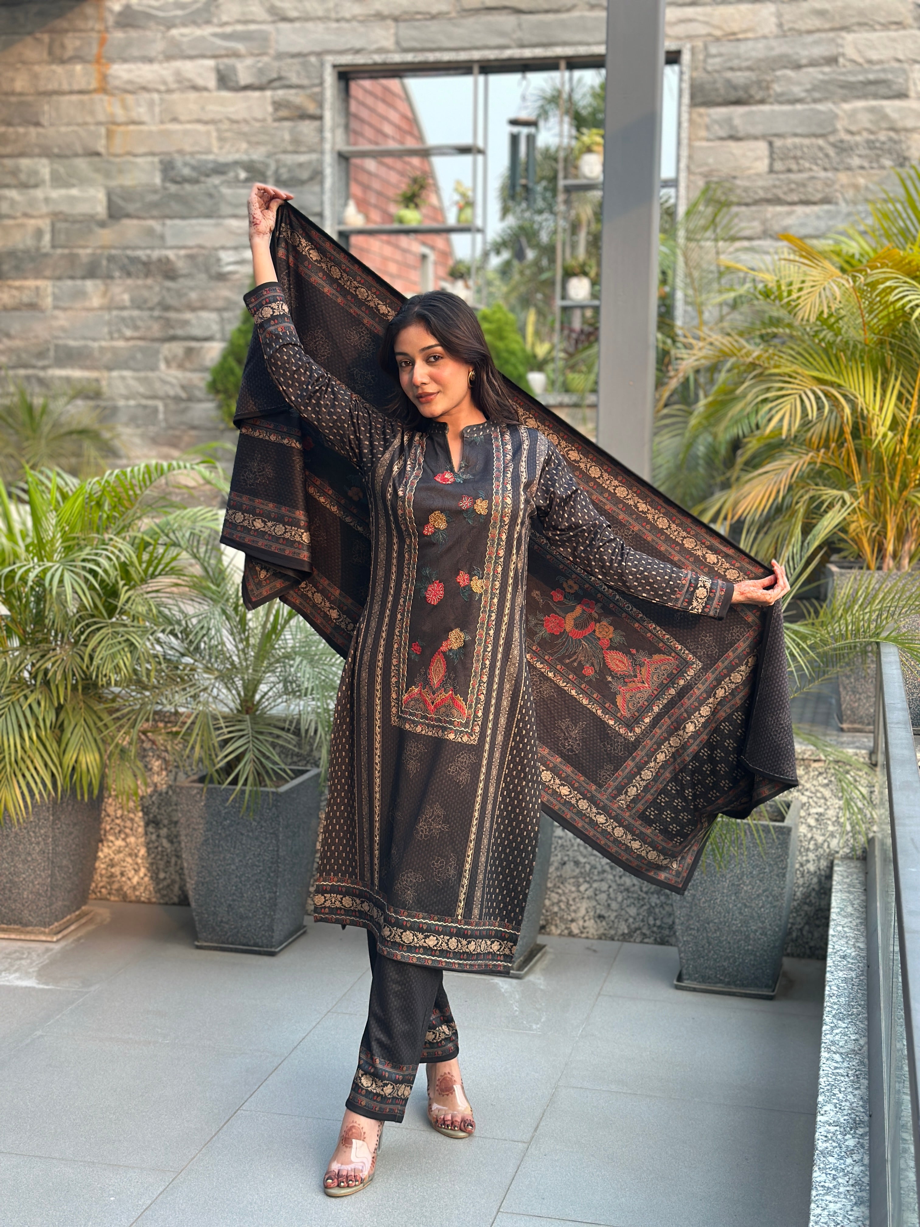 Garden Aura - Label Tu Hai