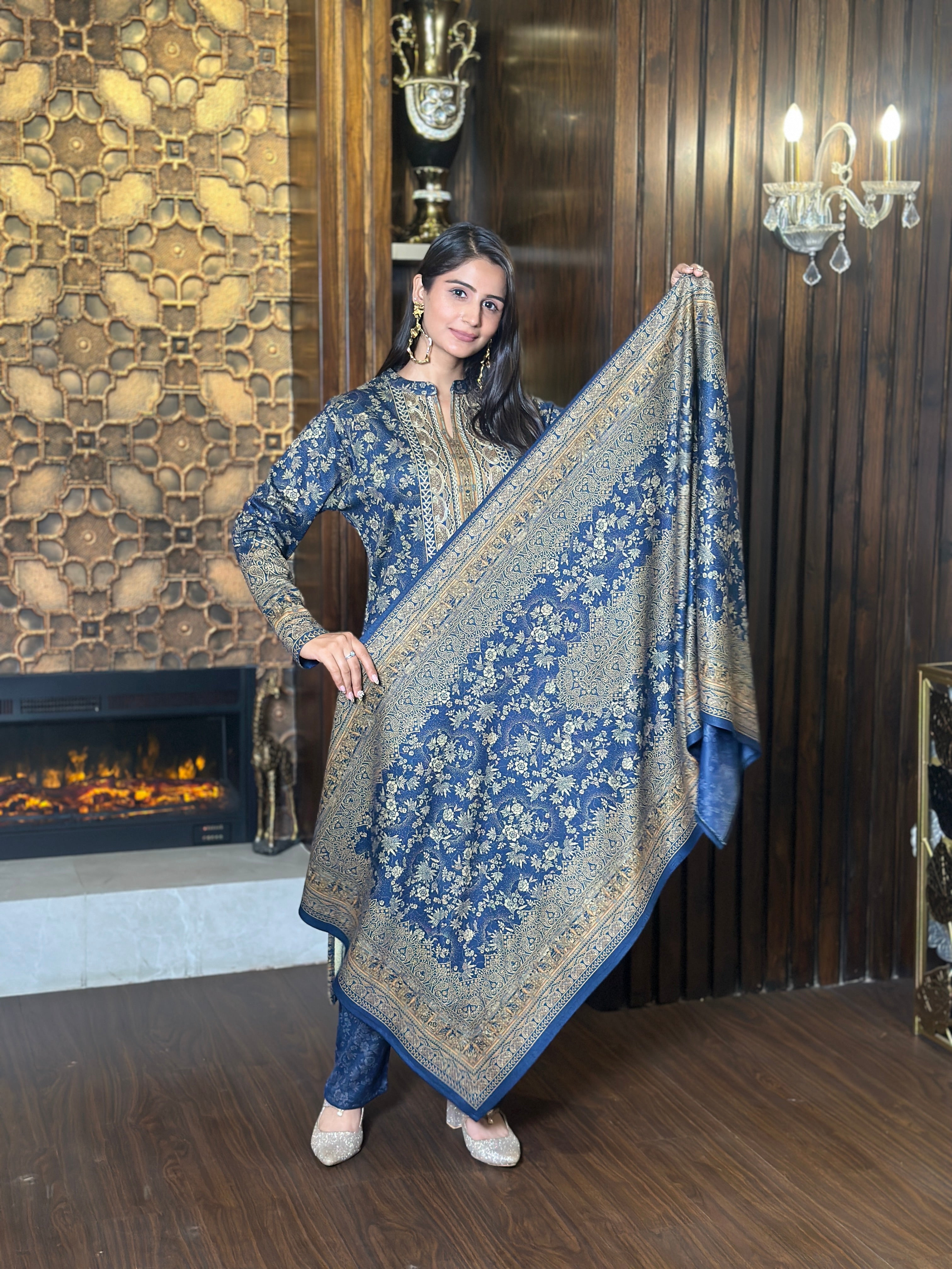 Golden Pattern - Label Tu Hai