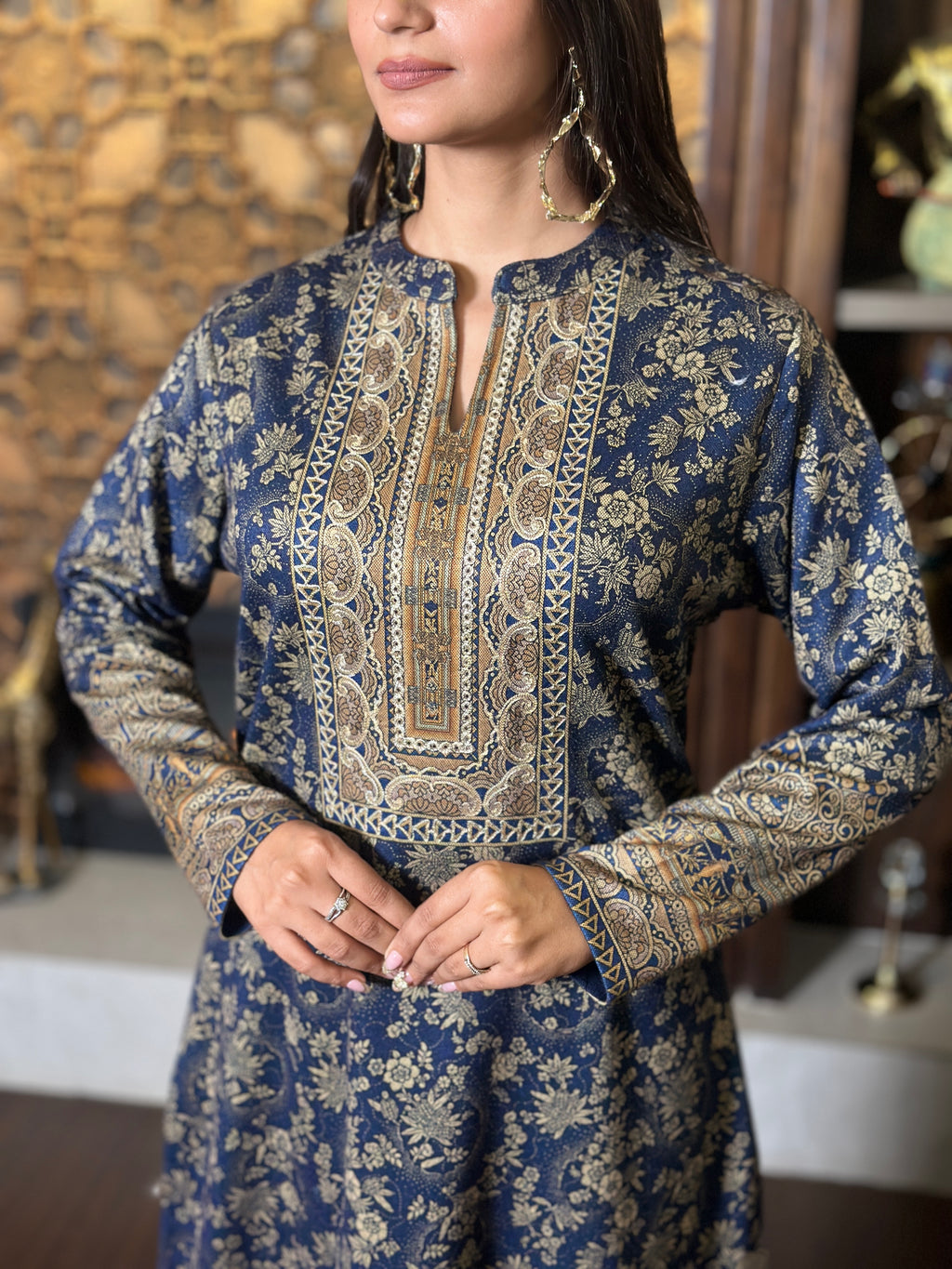 Golden Pattern - Label Tu Hai